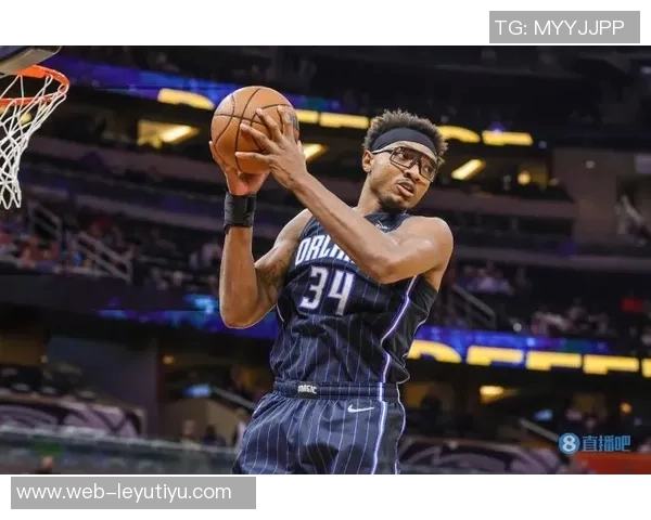 卡特布莱恩特展现灵动风采突破上篮得分引爆全场激情 卡特布莱恩特展现灵动风采突破上篮得分引爆全场激情