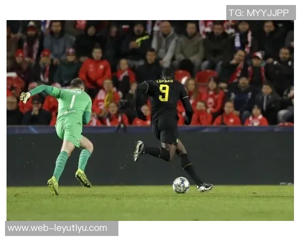 卡卢卢反思比赛失利称错误频出无法带走胜利