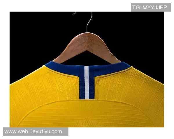 切尔西新赛季客场球衣设计曝光黑黄配色引发球迷热议