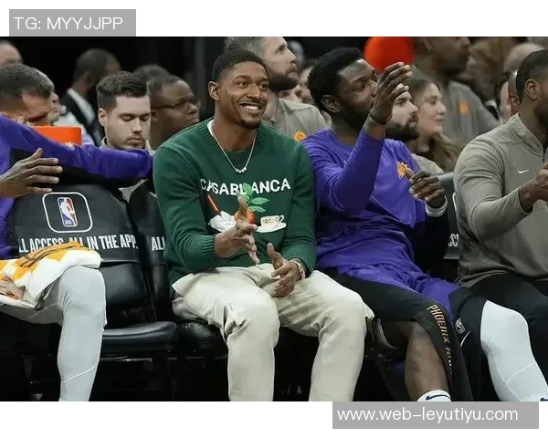 布克谈绝杀瞬间的独特感受与儿时梦想的深刻回忆