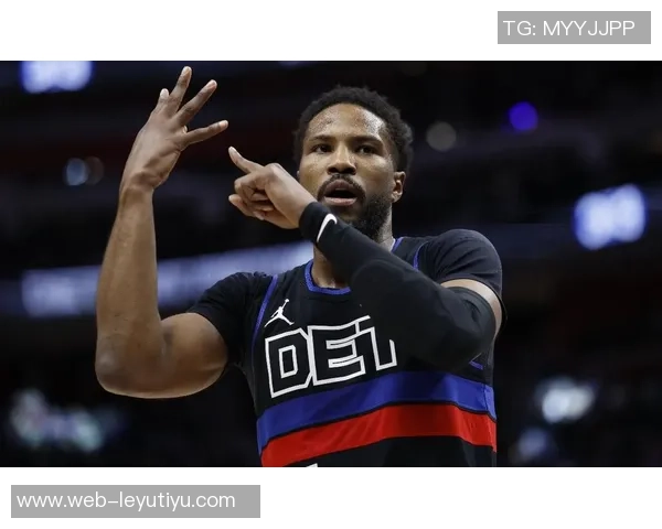 尚帕尼创历史单场11记三分球成第二人追平马利克比斯利辉煌表现