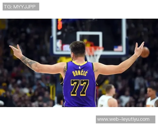 小贾分享KD的篮球智慧：冷静应对按照自己的节奏打球的秘诀