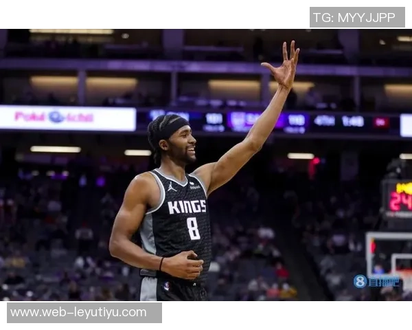 凯莱布乐福半场表现低迷仅获2篮板正负值惨淡19引发热议 凯莱布乐福半场表现低迷仅获2篮板正负值惨淡19引发热议