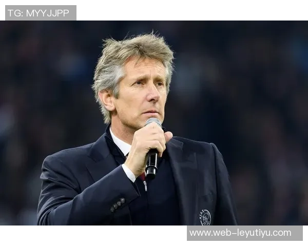 曼联官方庆祝范德萨55岁生日称其为门前的大山祝福生日快乐 曼联官方庆祝范德萨55岁生日称其为门前的大山祝福生日快乐