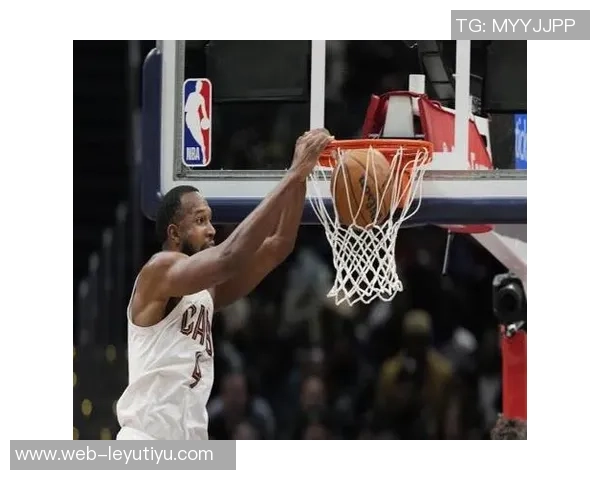 小莫布里表现起伏9投4中贡献14分6篮板6助攻1盖帽